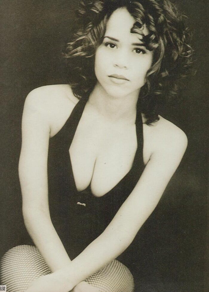 Seins Rosie Perez