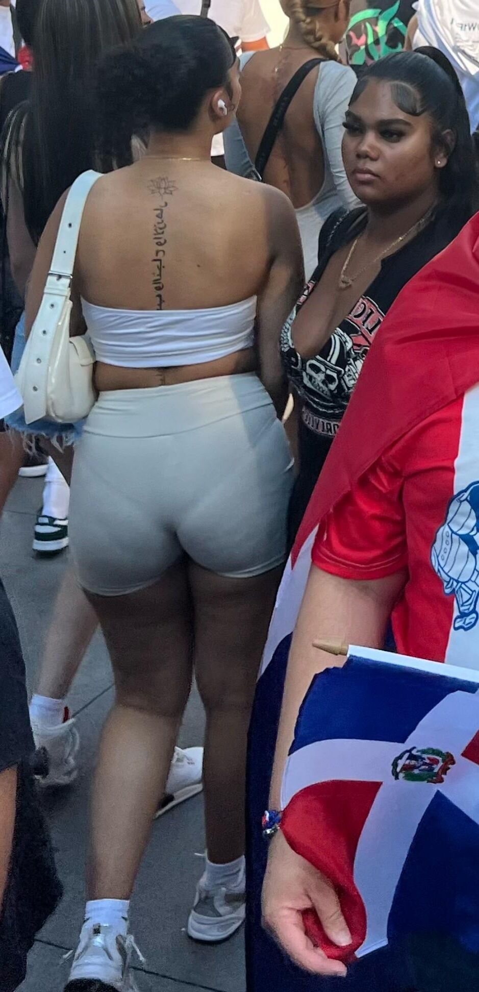 Public Displays of Ass