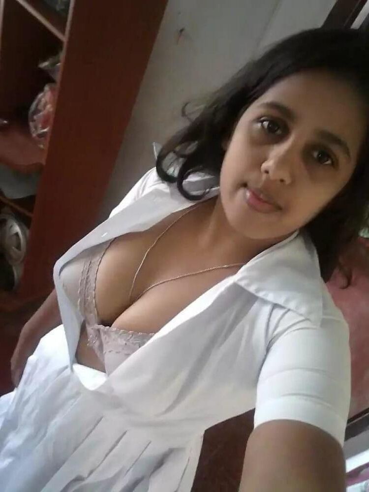 femme indienne aux gros seins tamoul