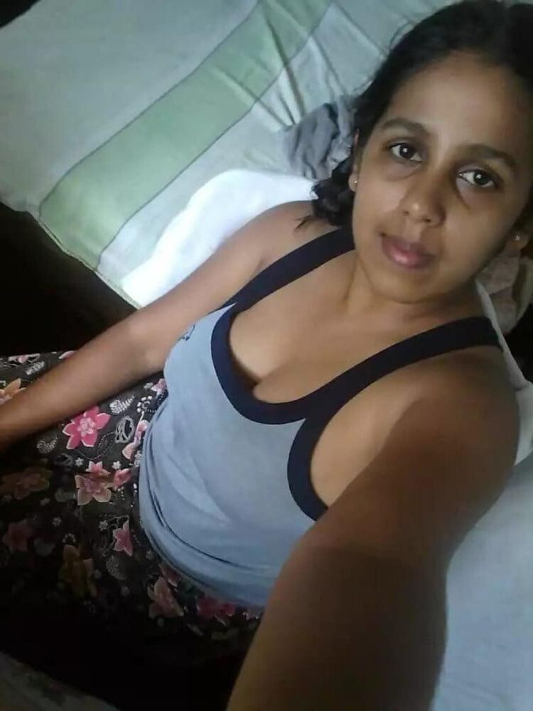 femme indienne aux gros seins tamoul