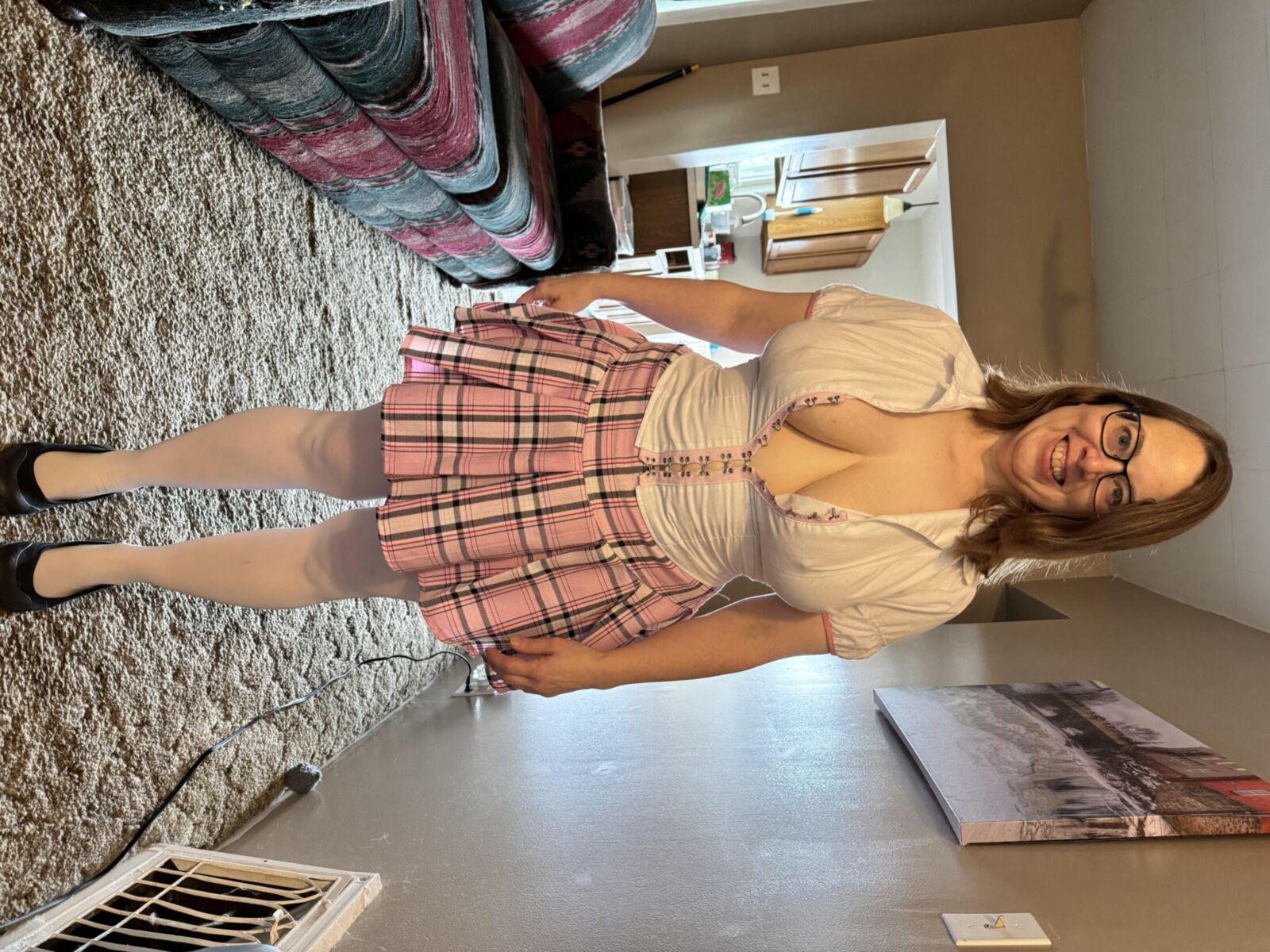 Lil schoolgirl slut has a hotwife date...