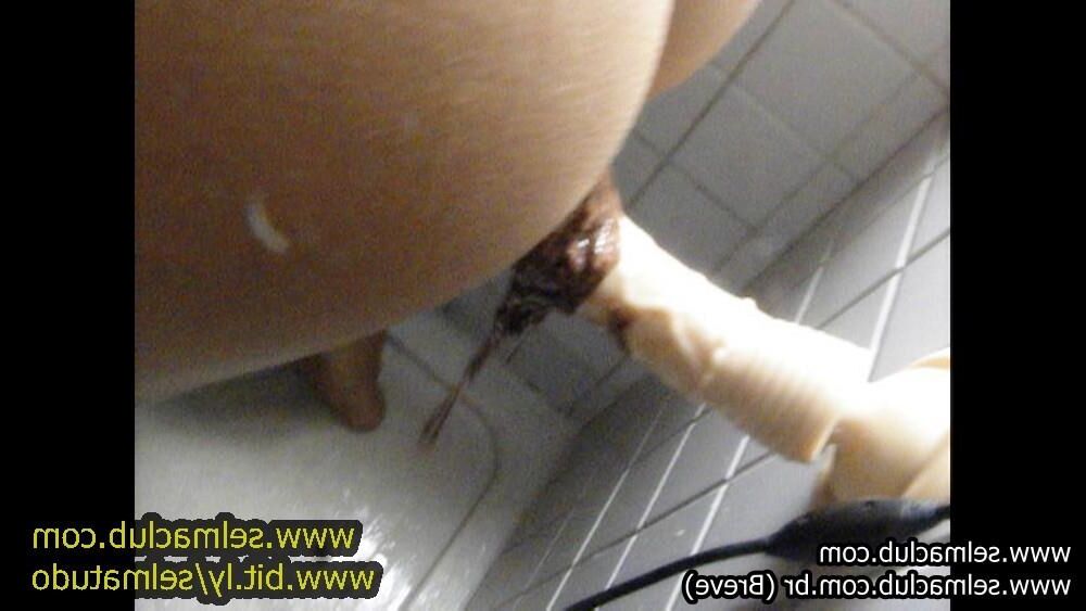 SHITTING IN DICK DILDO POOPING BRAZIL ANAL ASS BUTT