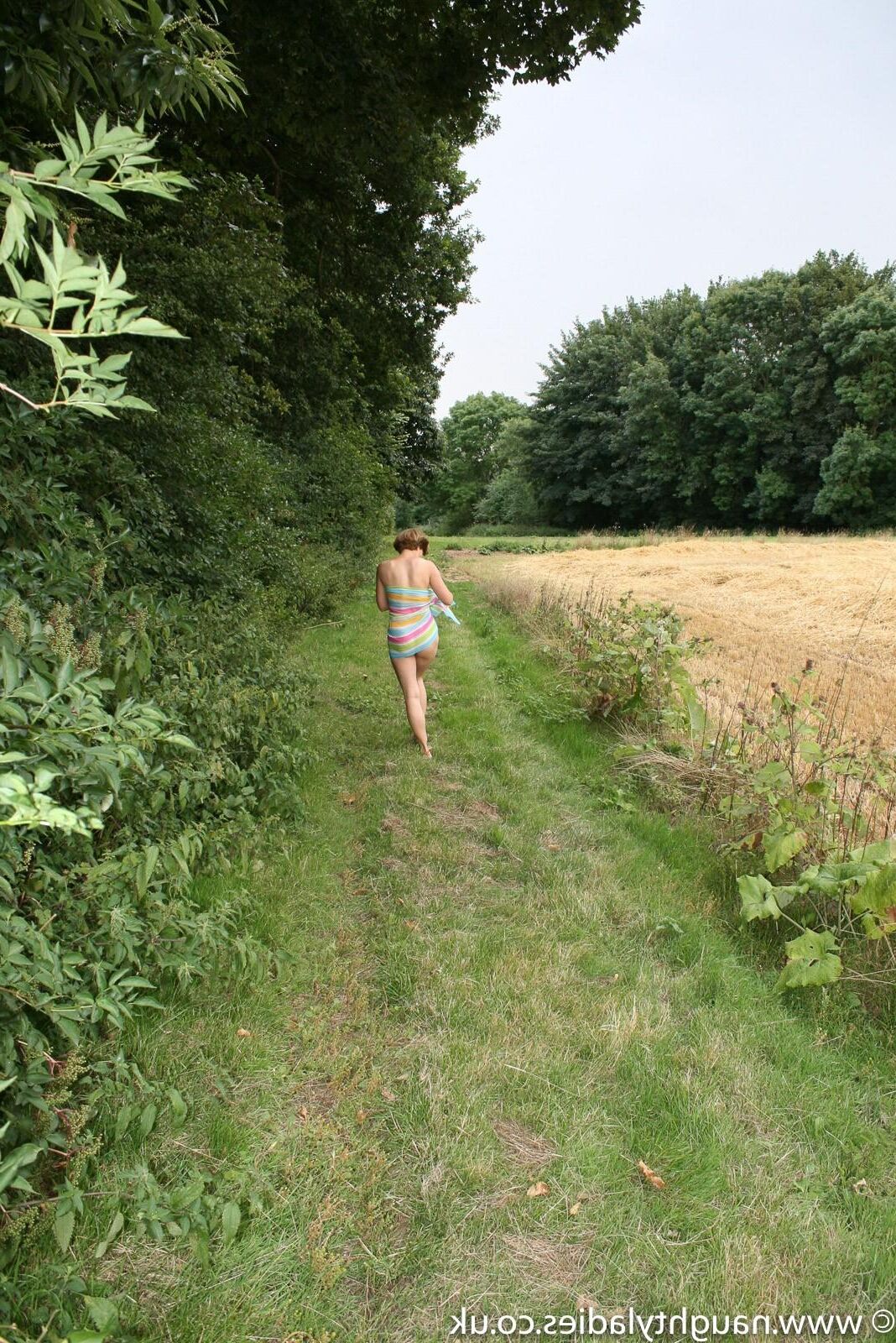 Anna nude in a barley field