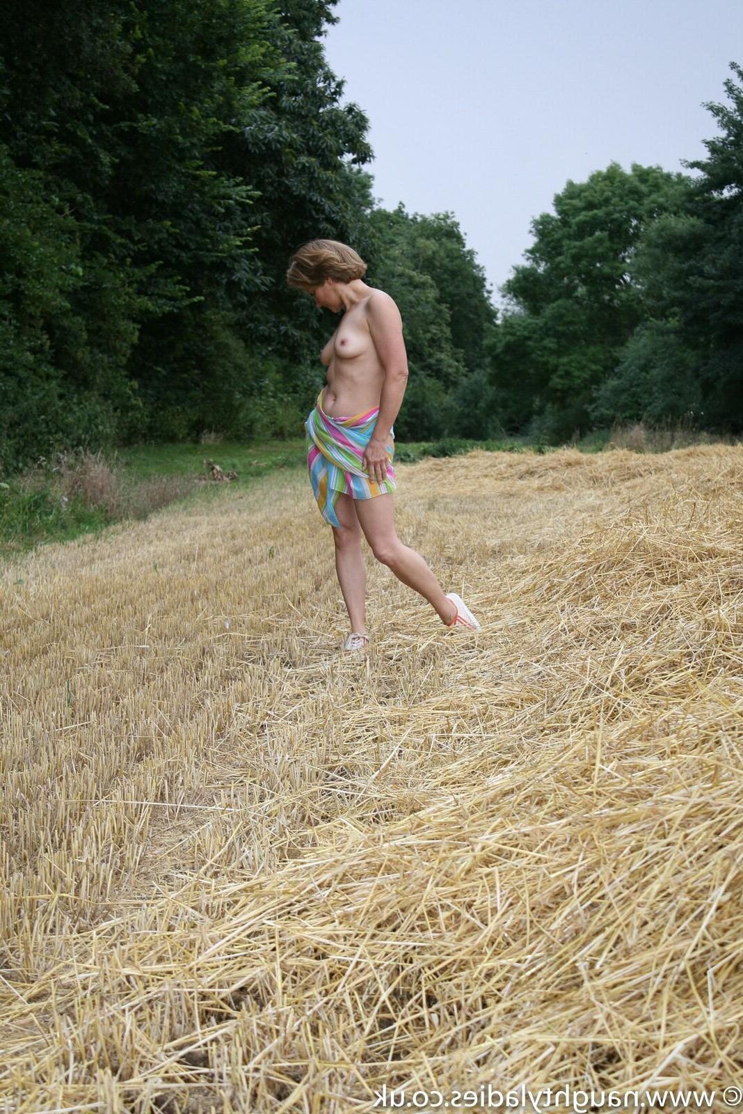 Anna nude in a barley field