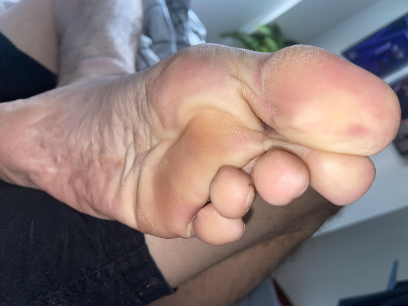  y.o. FEET TO WORSHIP AND MORE