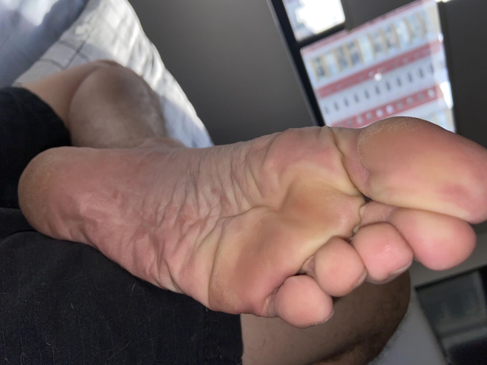  y.o. FEET TO WORSHIP AND MORE