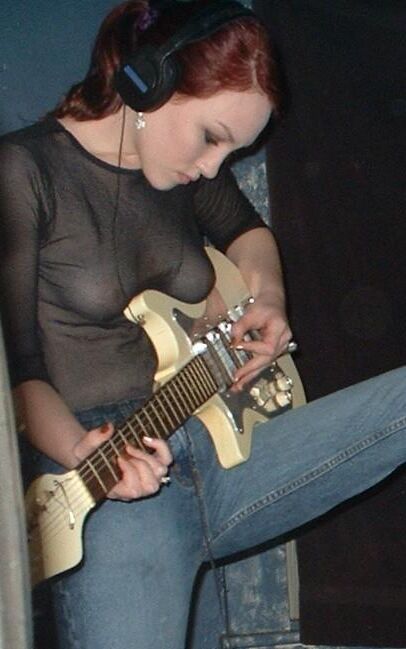 Chicas de guitarra