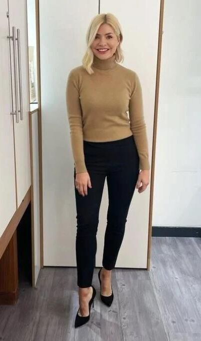 Les jambes célèbres de Holly Willoughby