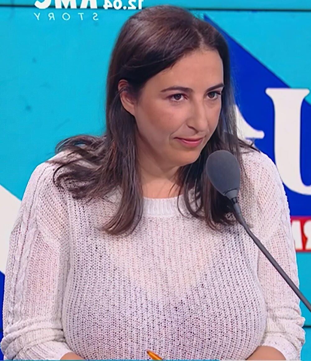  SEXY FRENCH TV Milfs