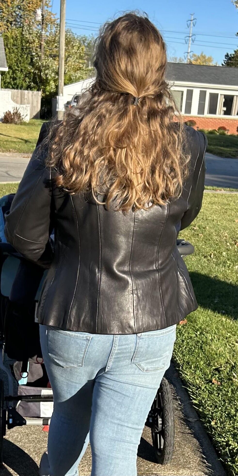 My Housewife From Behind (non nude)