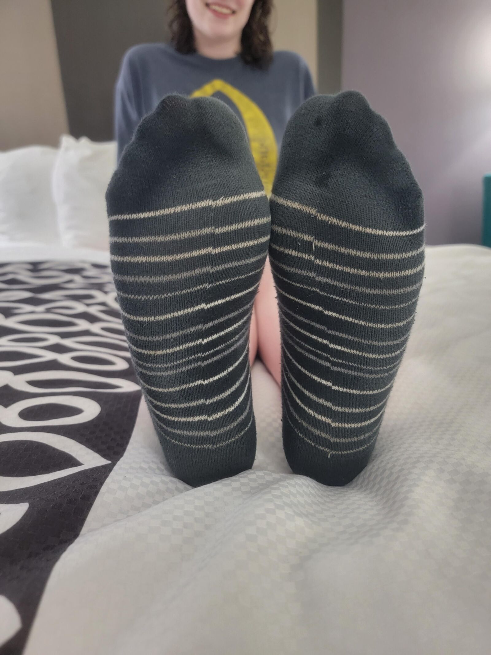 girls in black socks 