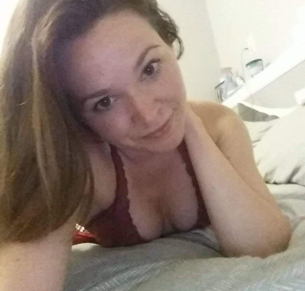 Cute teen for tribute or comments