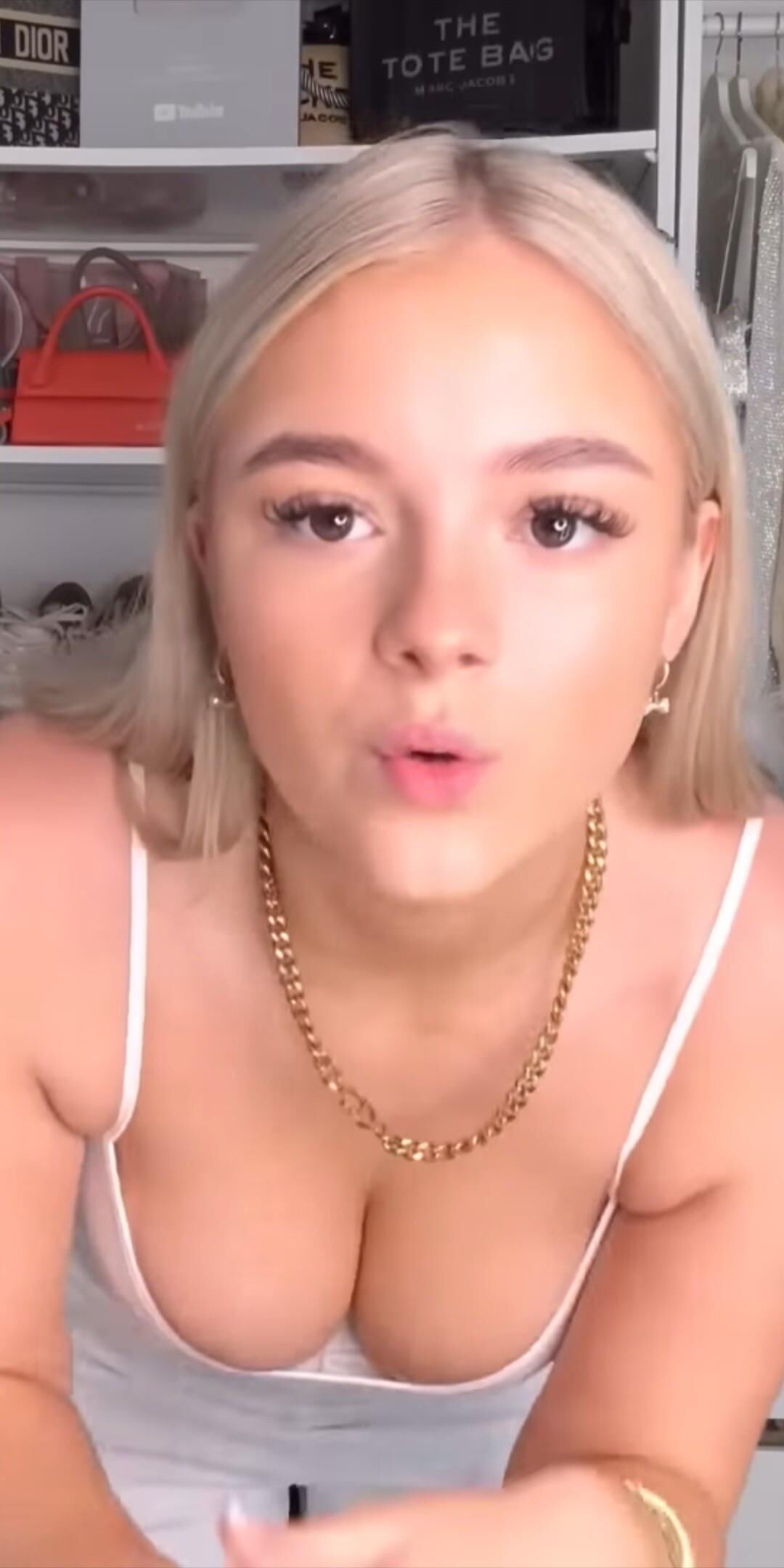 Loira Sexy Brooke YouTuber