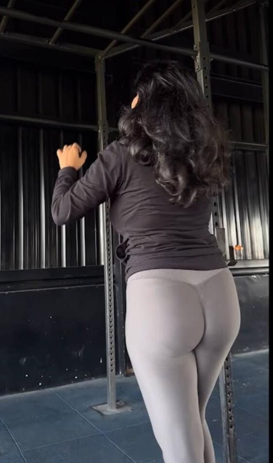 Cheeky Shilli Grey spandex pull ups