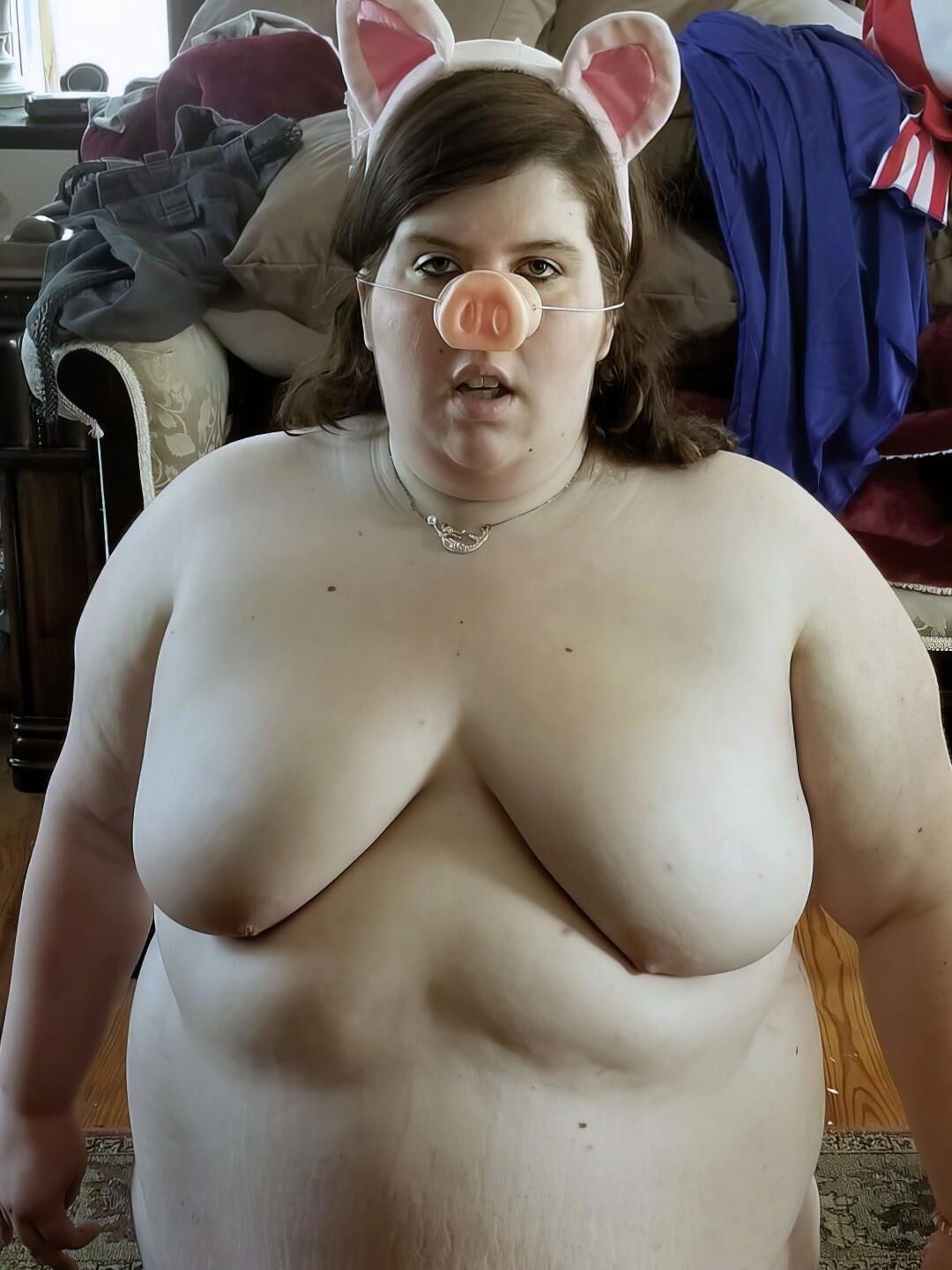 Cathryne pig BBW 