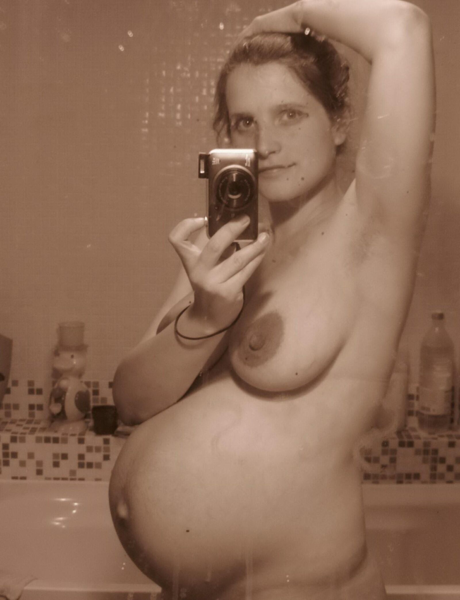 Pregnant Selfies