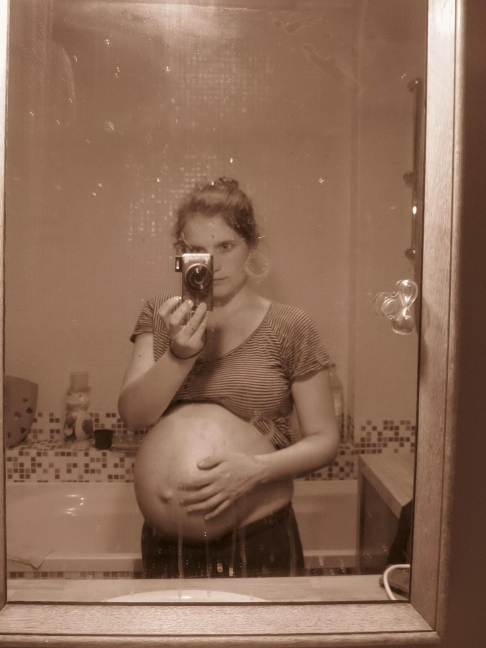 Pregnant Selfies