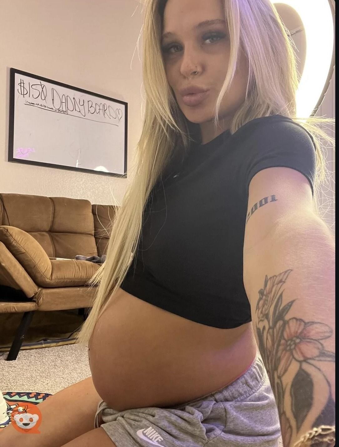 Pregnant Hottie 2