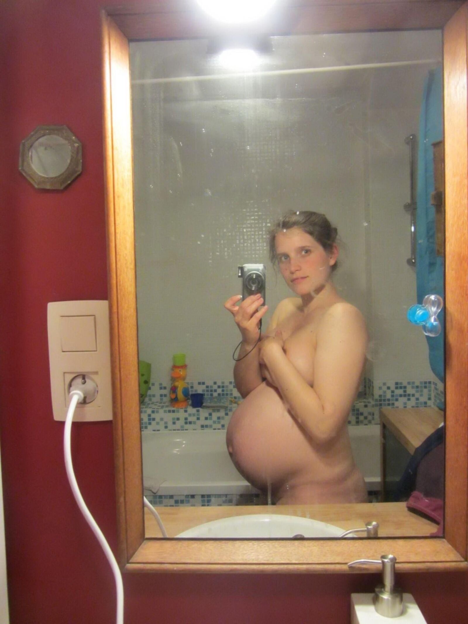 Pregnant Selfies