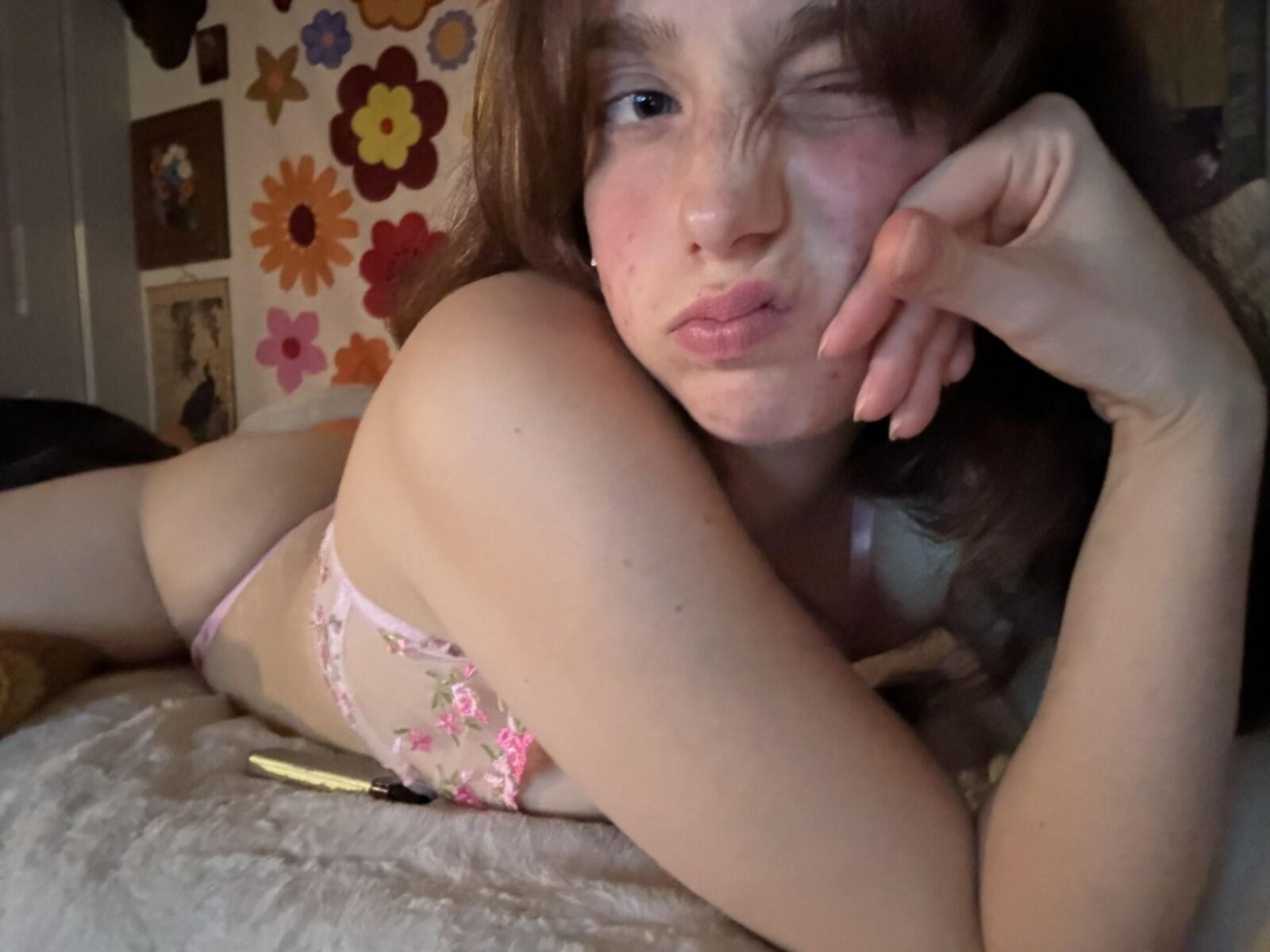 Ash Pac Sexy Teen Girl with Glasses Mixed Hot Shots