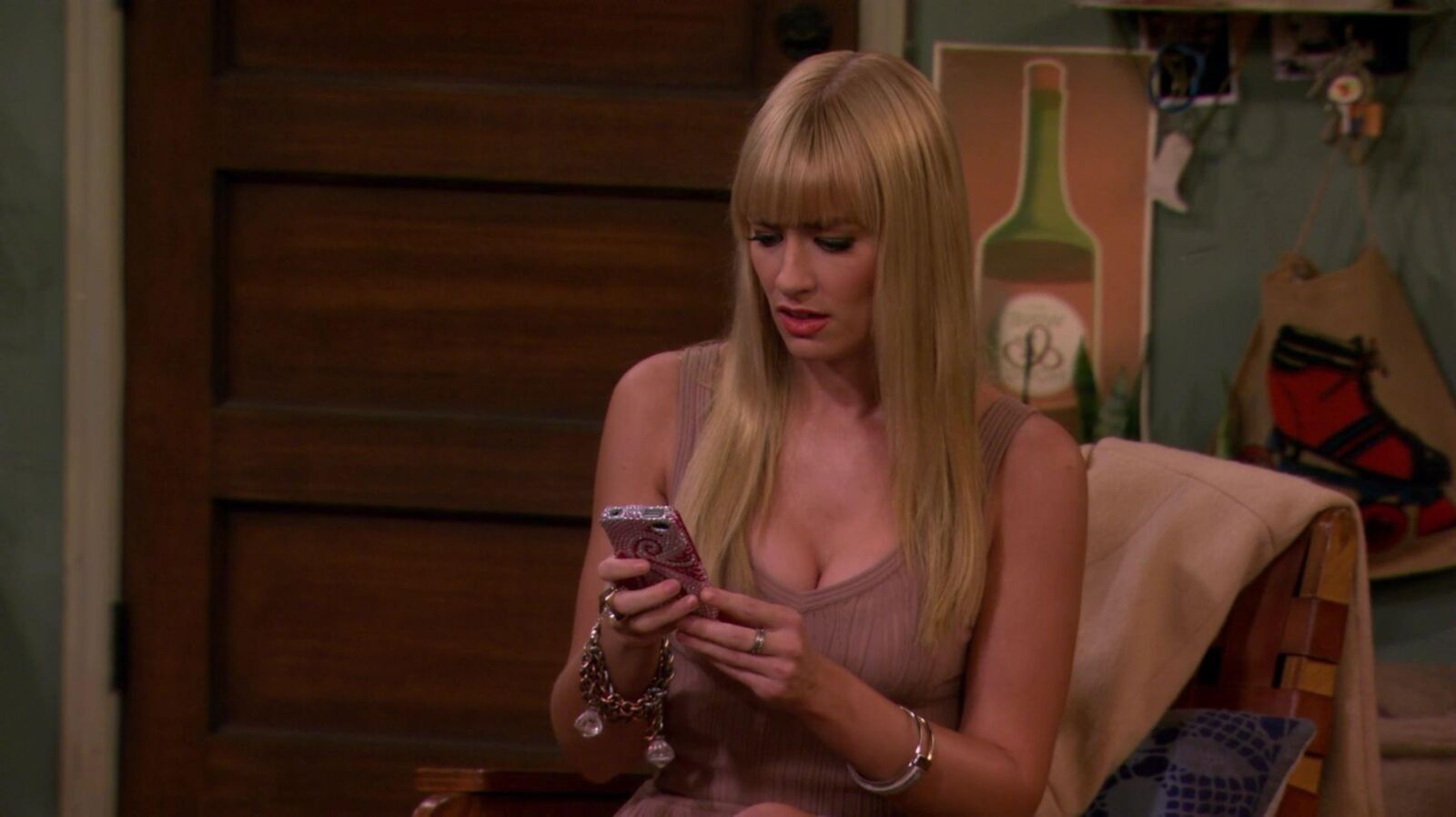 Titten Beth Behrs