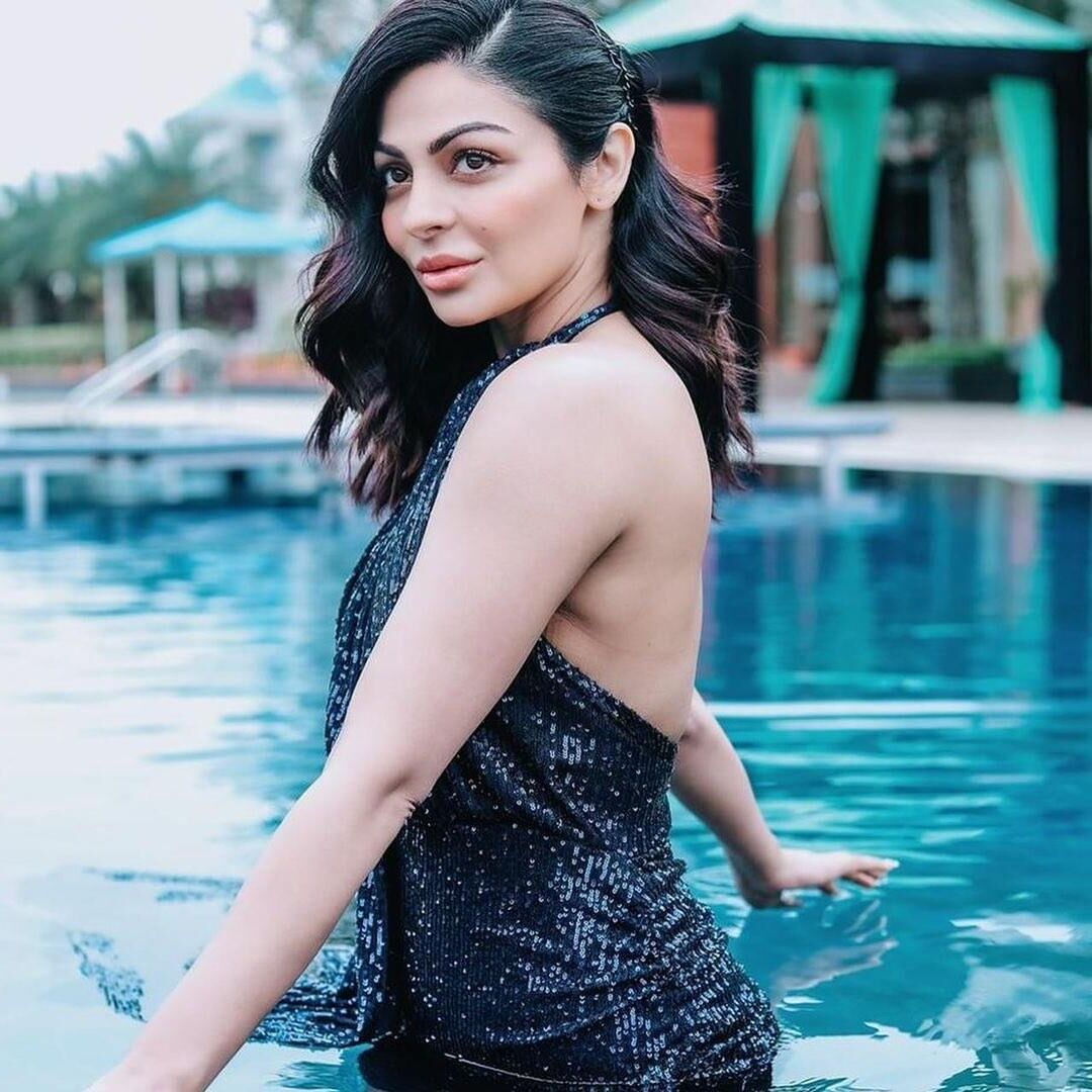 Neeru Bajwa