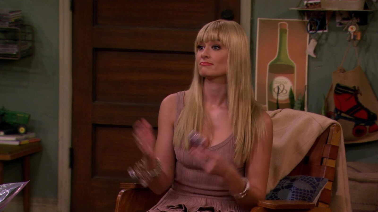 Titten Beth Behrs