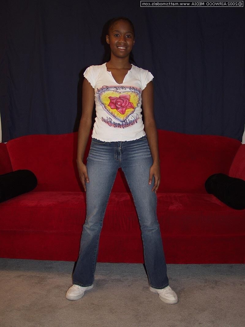 Sweet black teen Monique 