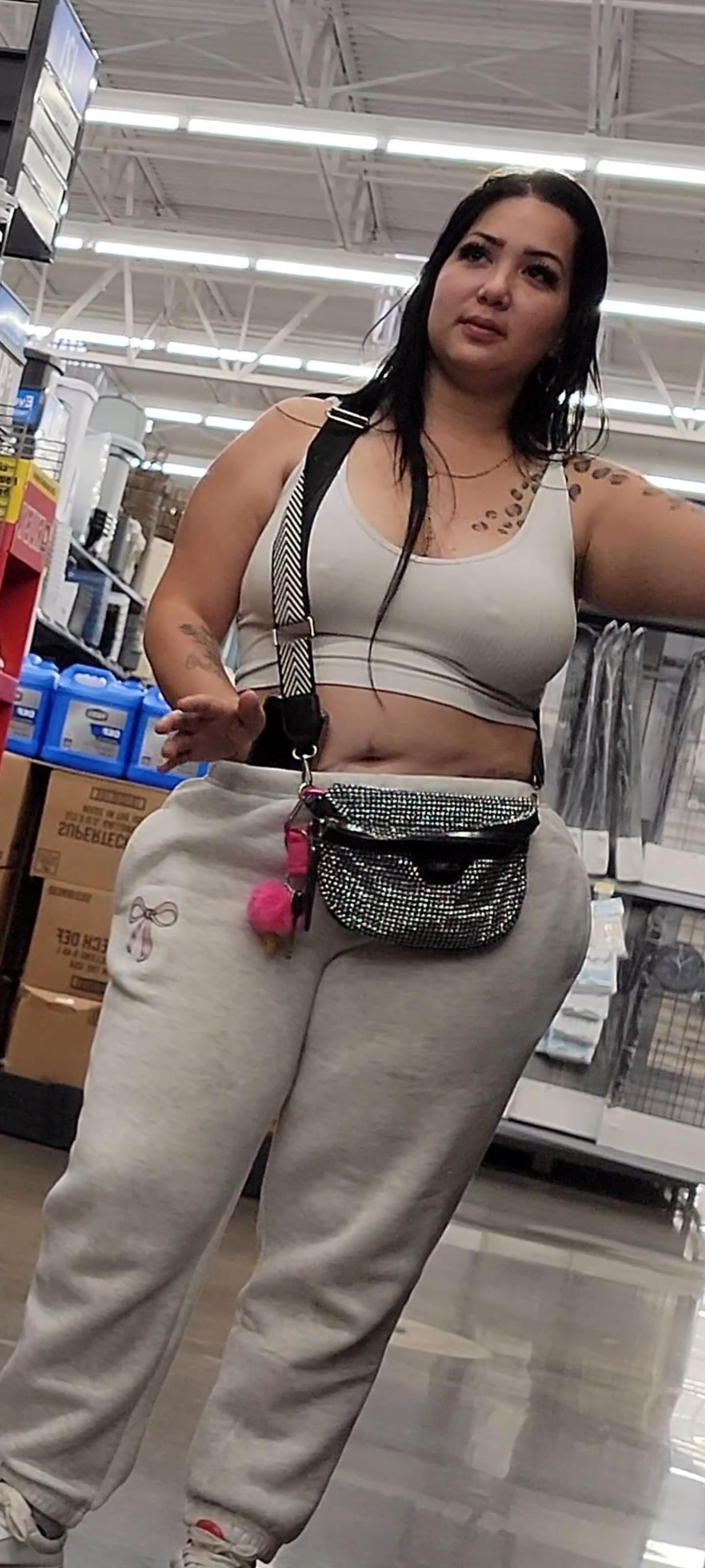 Thicc bastante latina