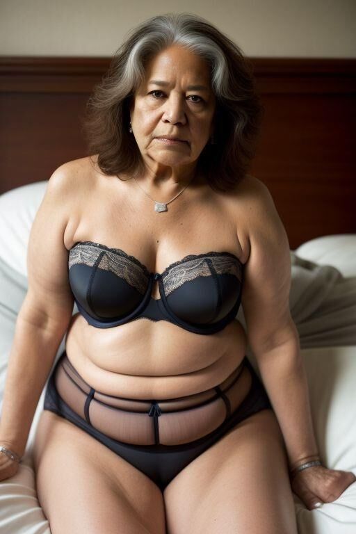 Mature Hispanic Plus-size women