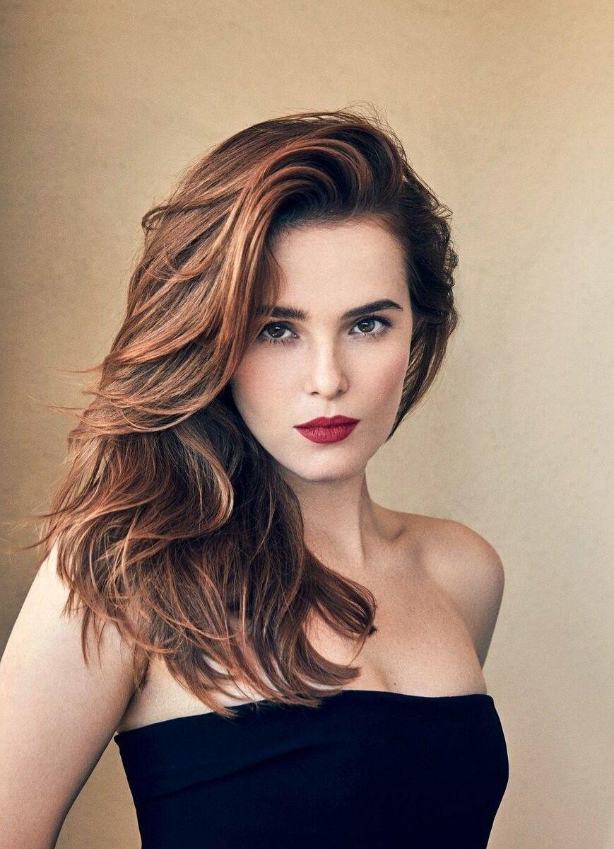 Zoey deutch so so sexy