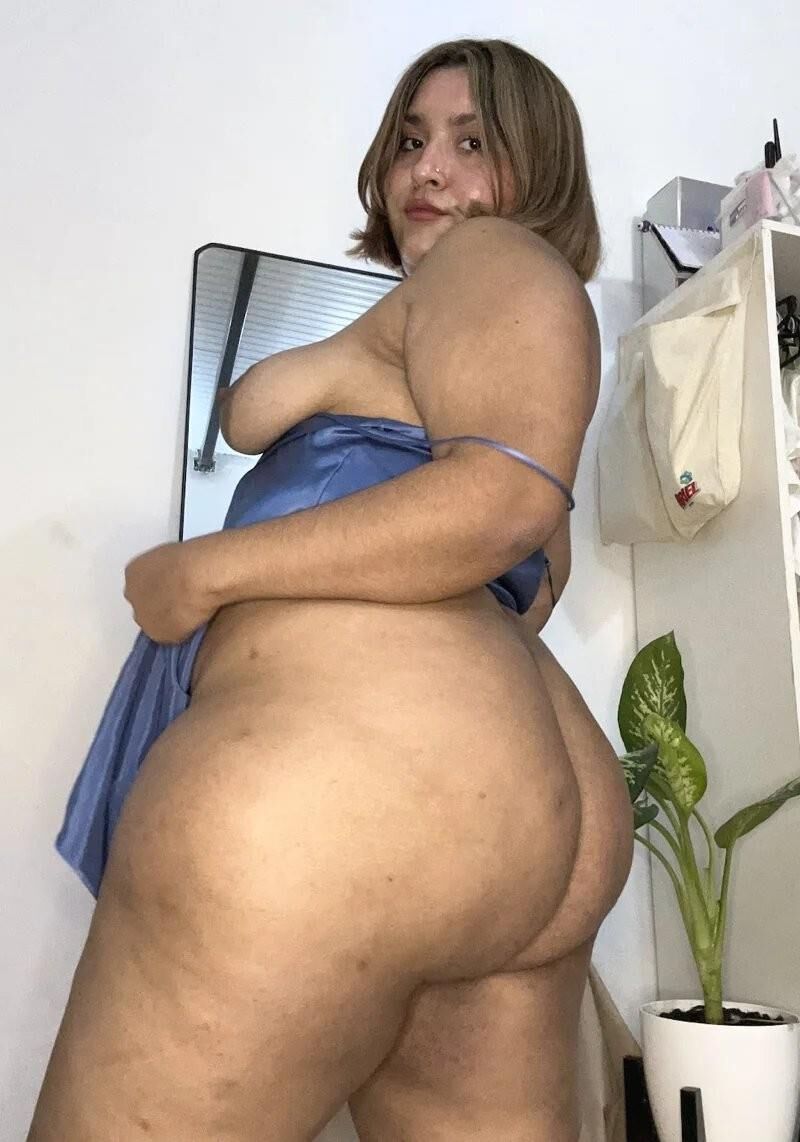 Latina BBW Elisa