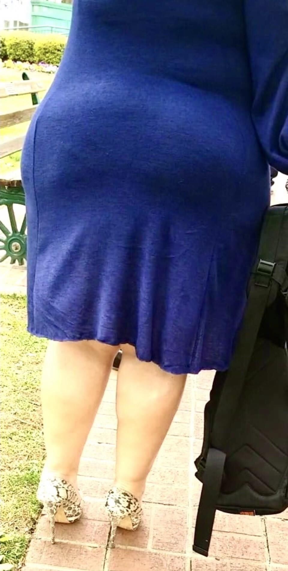 Candid bbw pawg with huge ass