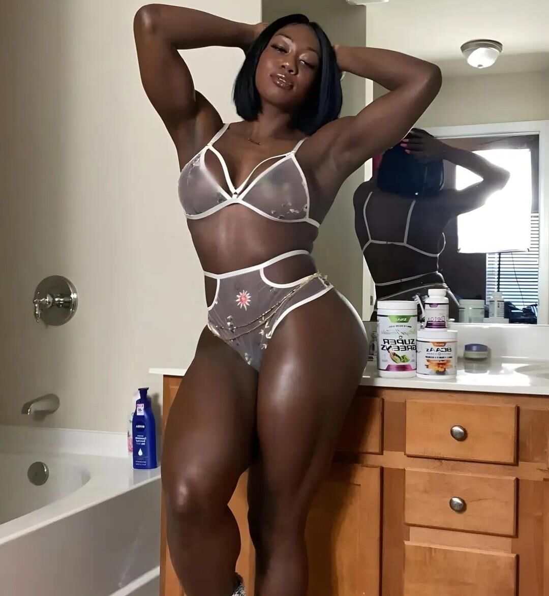 Ebony Fitness Star