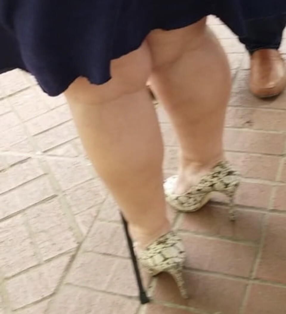 Candid bbw pawg with huge ass