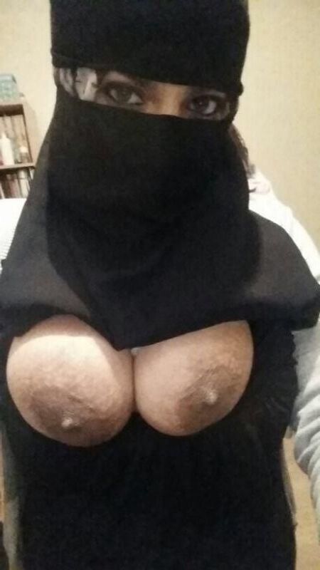 muslim wives big boobs