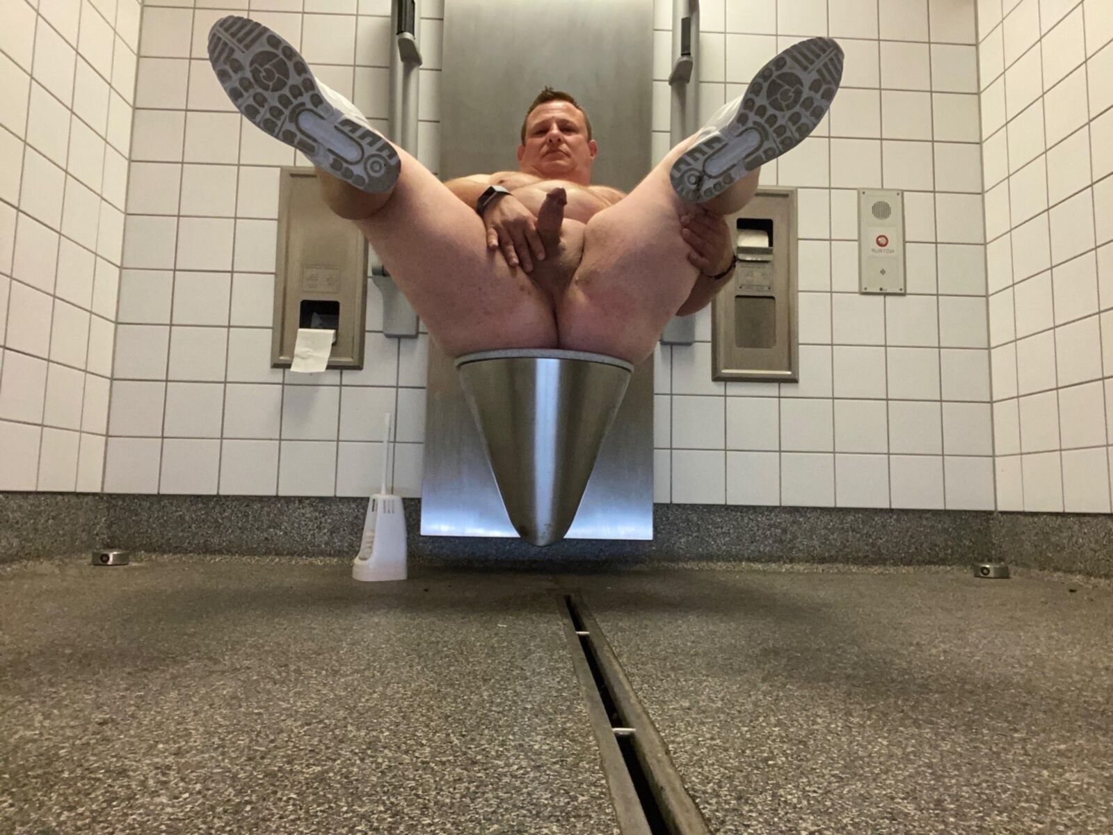 Wc Hure Exhibitionniste