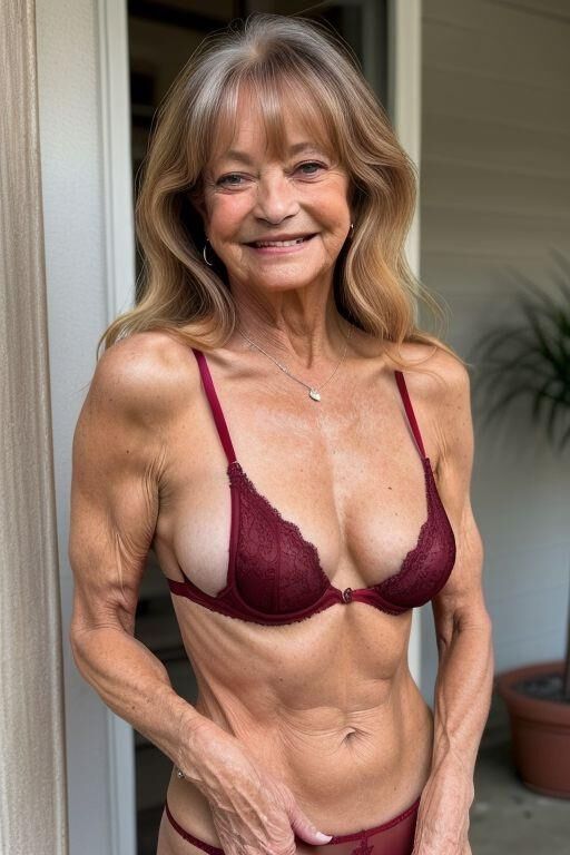 Jeanne - sexy and joyful mature woman