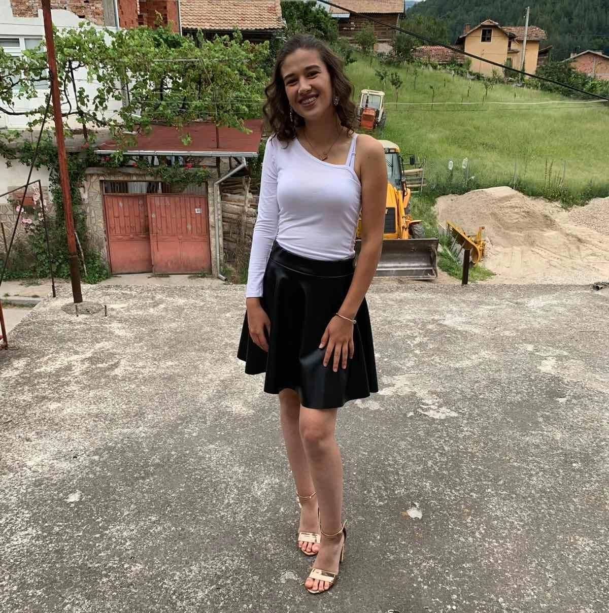  SEXY TURKISH TEEN 137