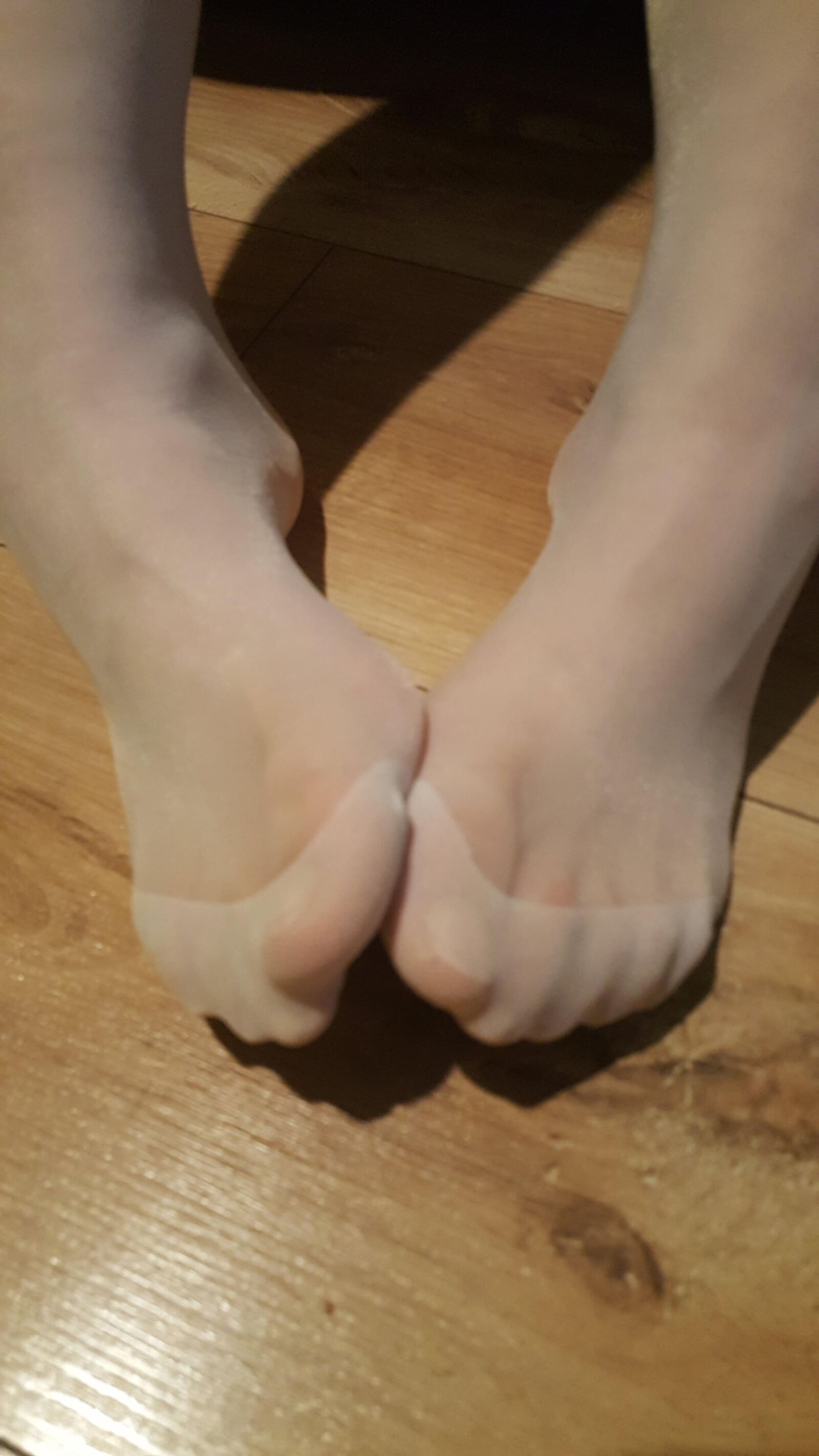 Mi esposa pies de nailon 2