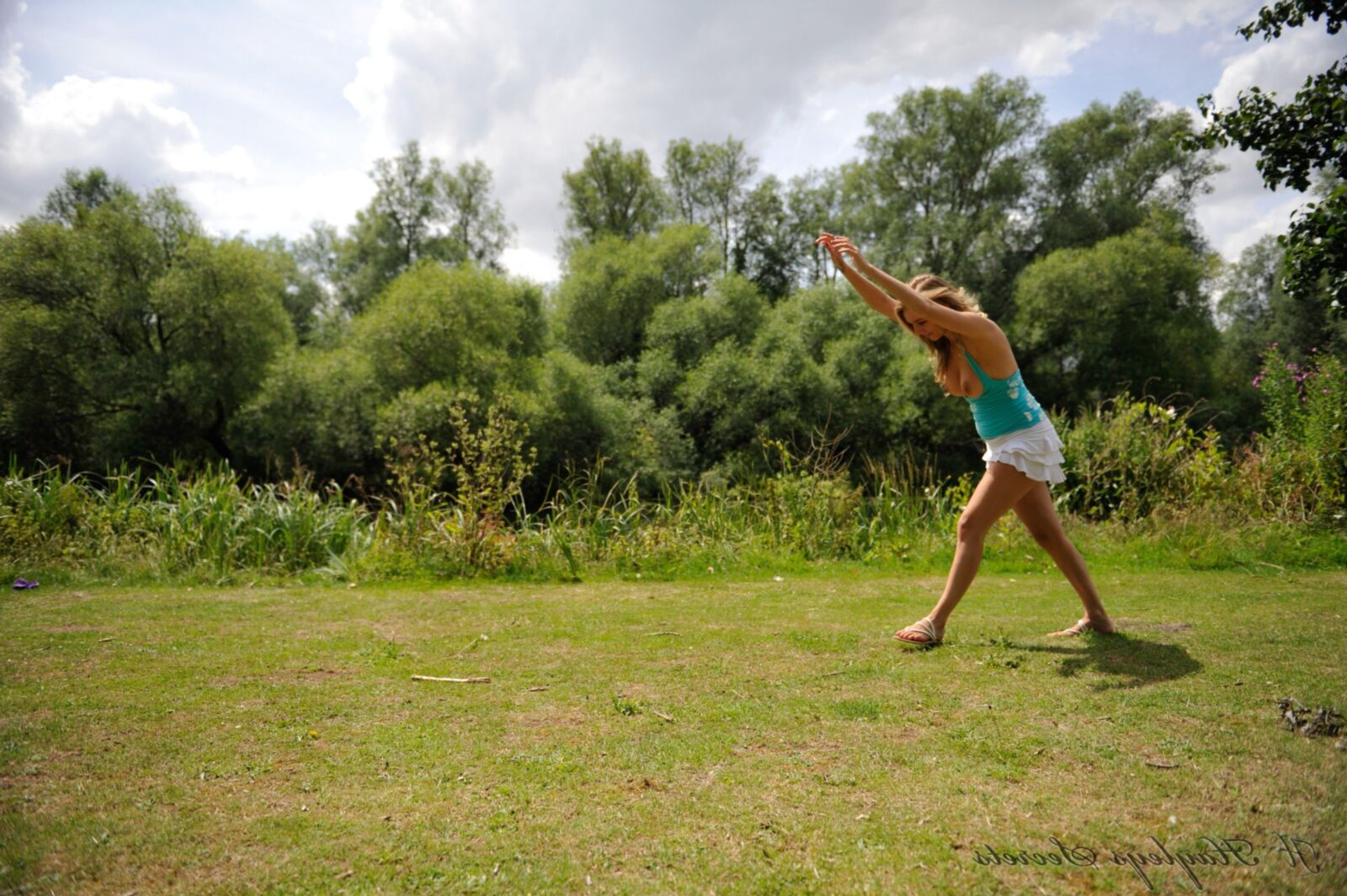 Hayley Marie Coppin Cartwheel