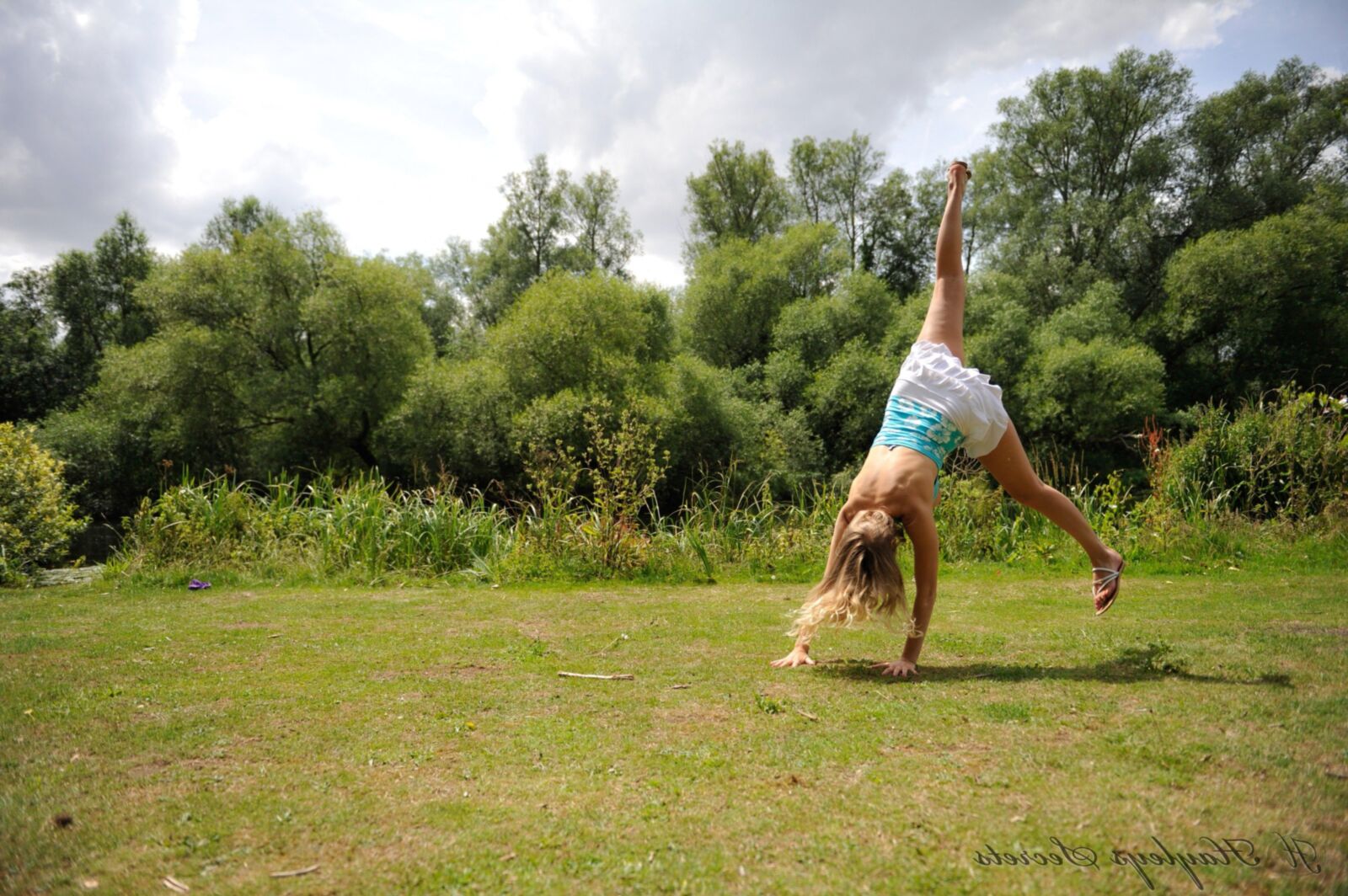 Hayley Marie Coppin Cartwheel