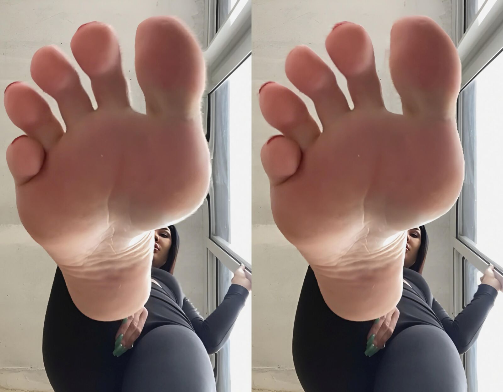 3D Cross-Eye SBS Feet5