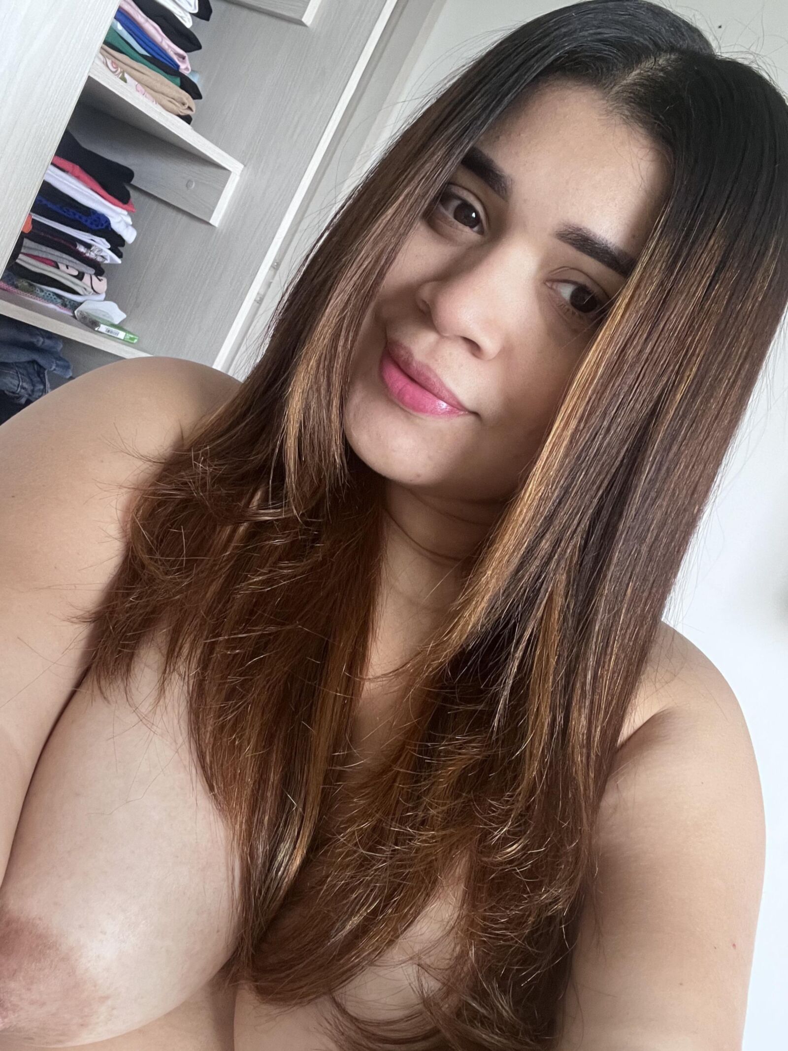 ei Chubby Latina Milf Rebecca