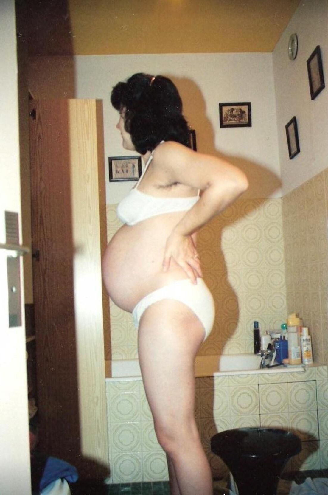 PREGNANT PREGGO ENCEINTE WHORE SLUT 