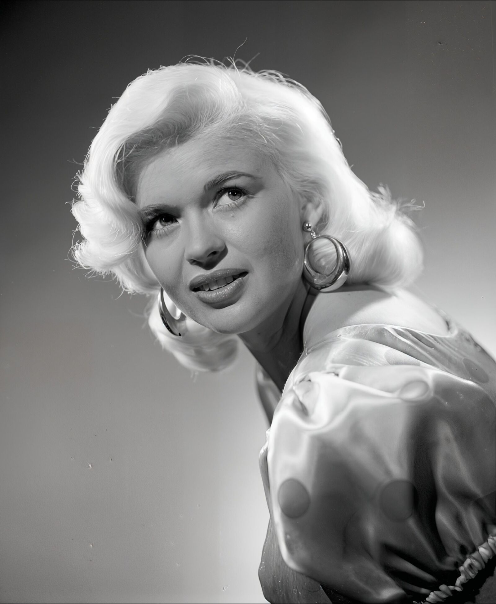 El rostro de Jayne Mansfield en ultra alta resolución II