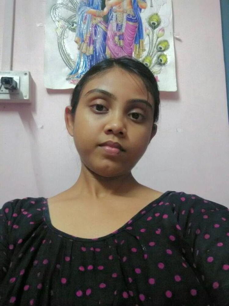 Très poilue Bangali mignonne fille ROSHMI.