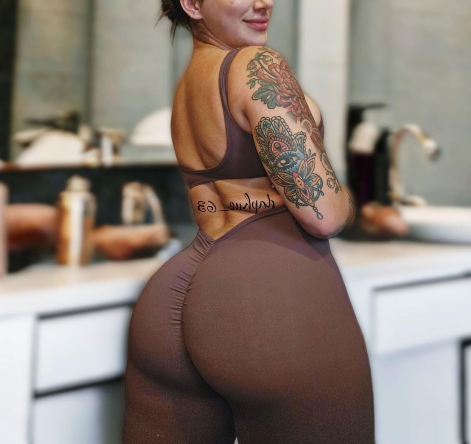 PAWG préféré Daphné_