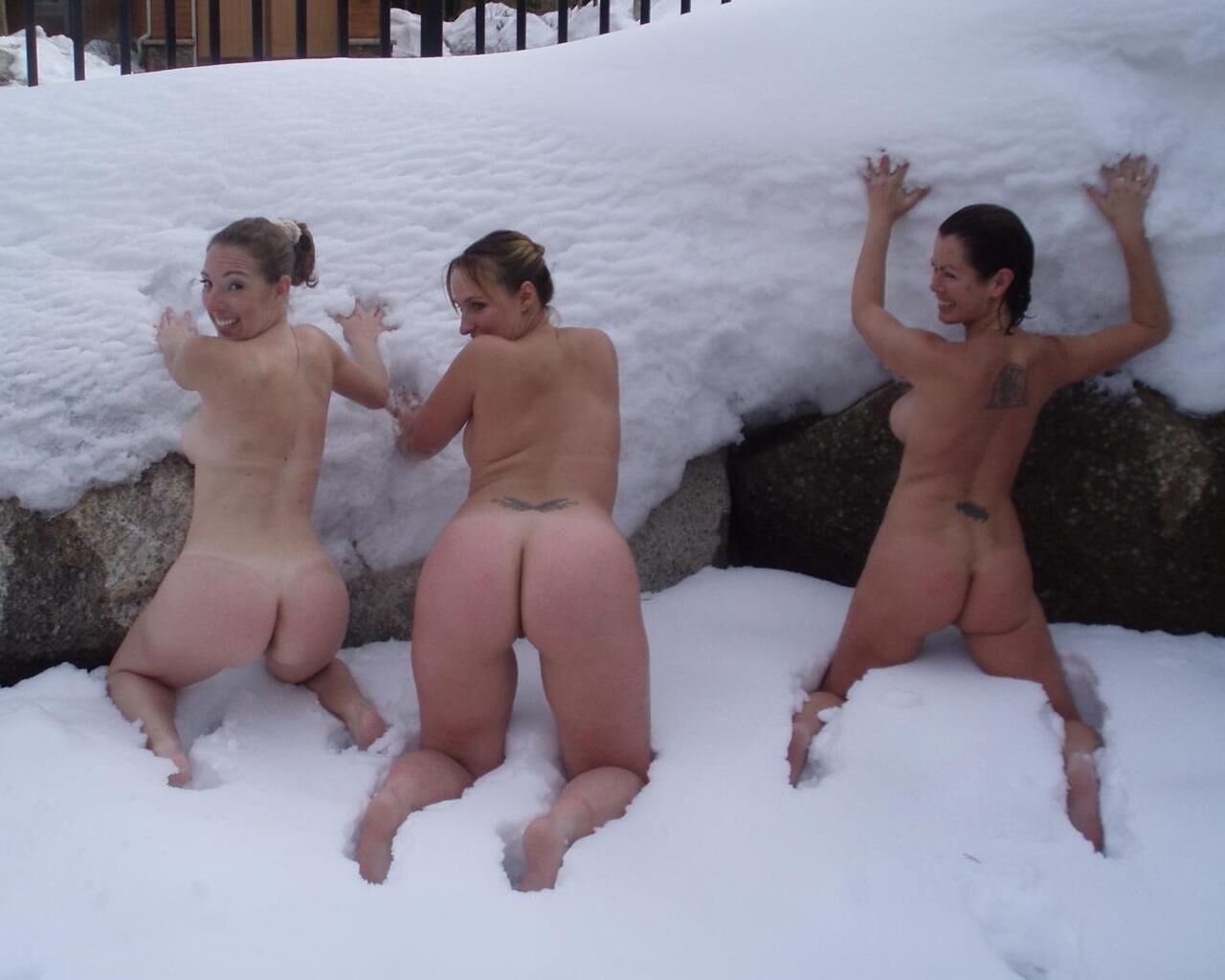 Filles sur la neige