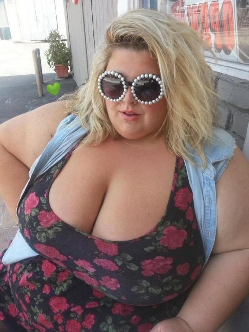 Chubby/B.B.W, Glasses, Non Nude .